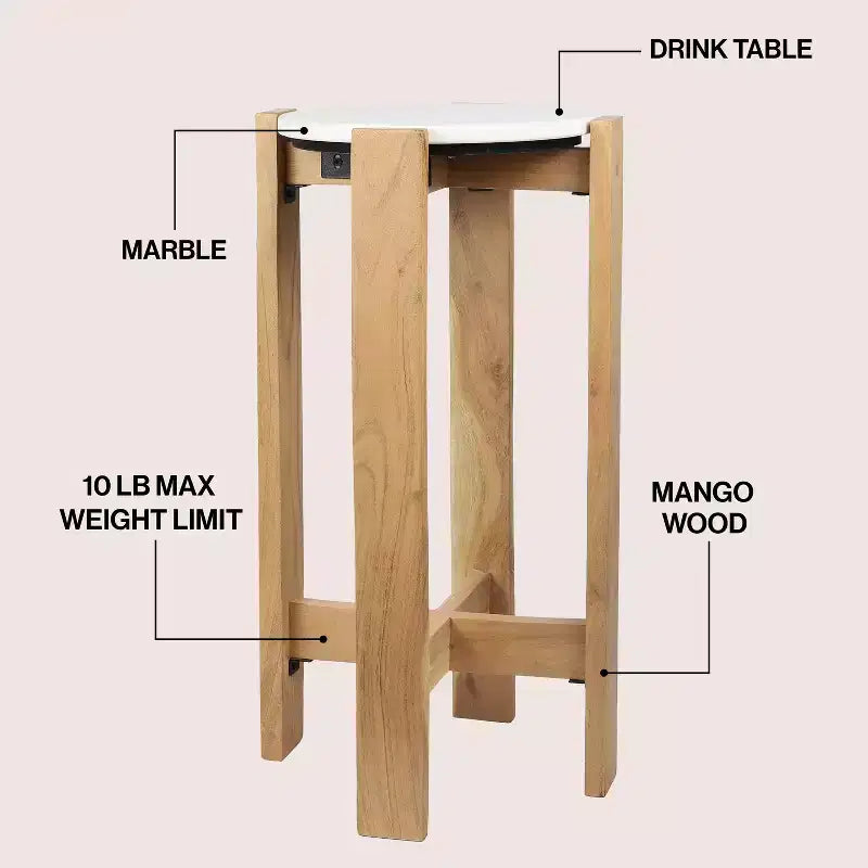 Table d'appoint minimaliste en bois structuré avec plateau rond en marbre blanc